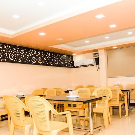 מדוראי Viswa Service Apartment מראה חיצוני תמונה