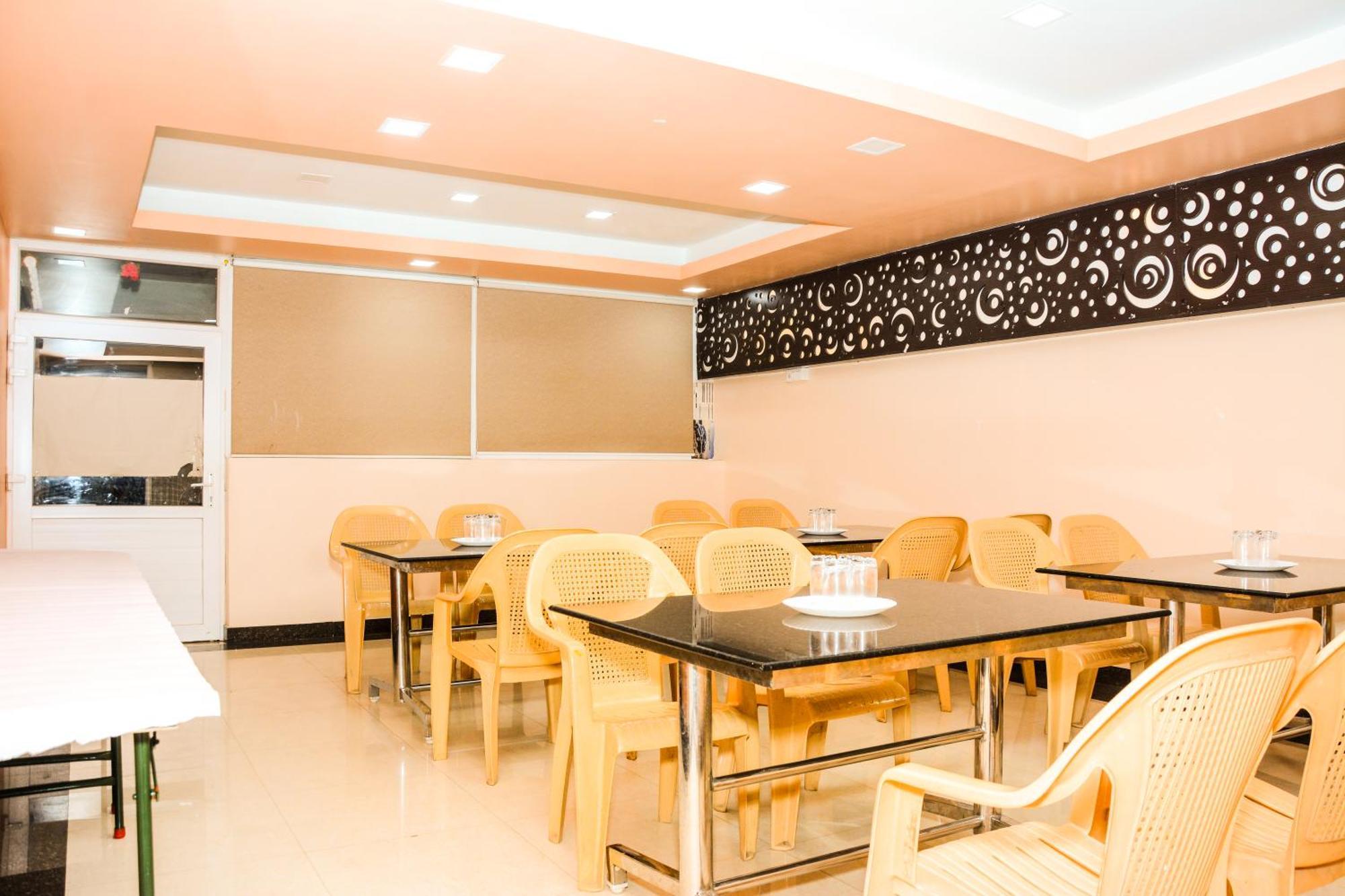 מדוראי Viswa Service Apartment מראה חיצוני תמונה