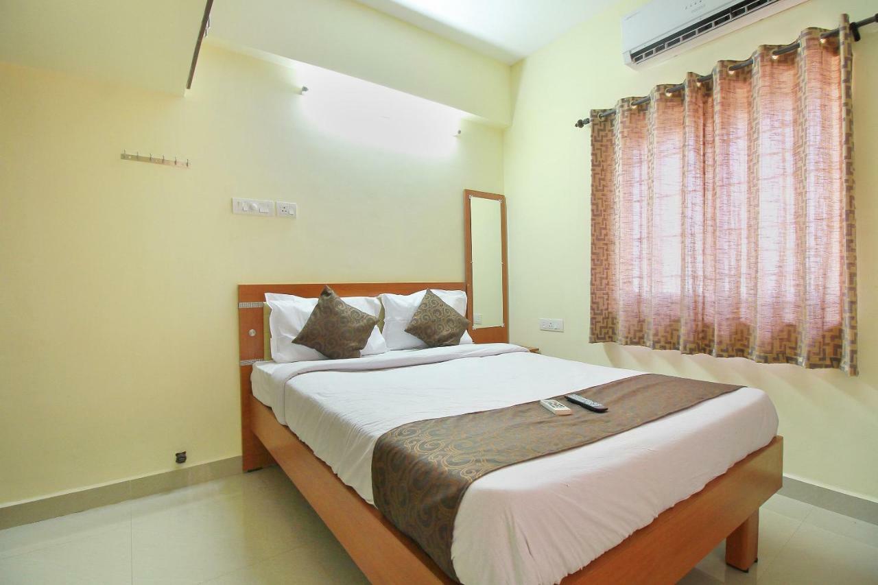 מדוראי Viswa Service Apartment מראה חיצוני תמונה