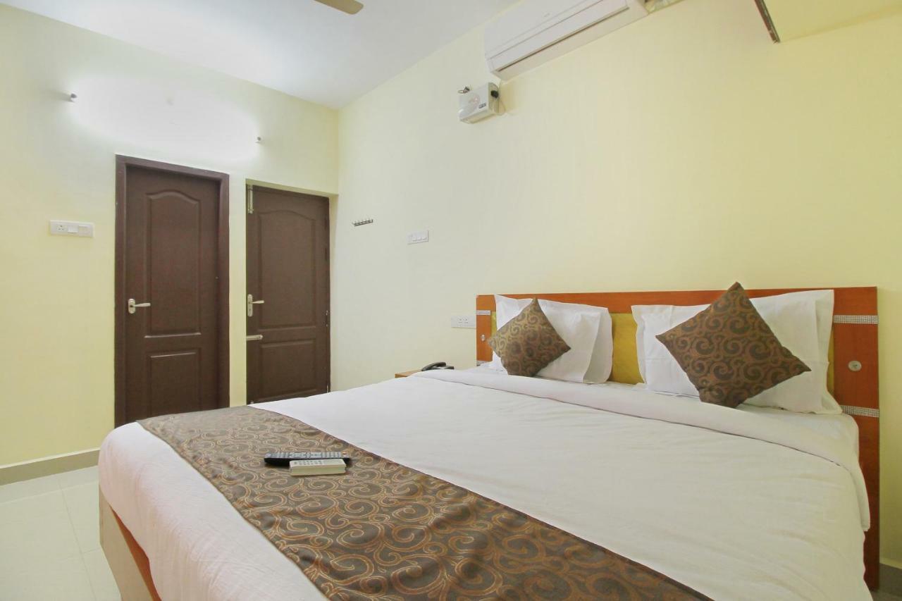 מדוראי Viswa Service Apartment מראה חיצוני תמונה